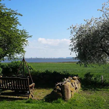 Holiday home Reethaus Mertinat For Mit Meerblick Insel Poel